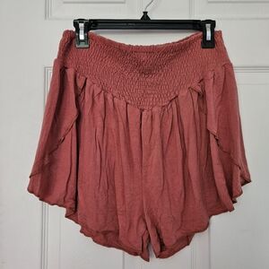 XL Earthbound Trading Co flowy smocked shorts